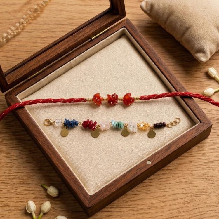 Signature Rakhi Lumba Set