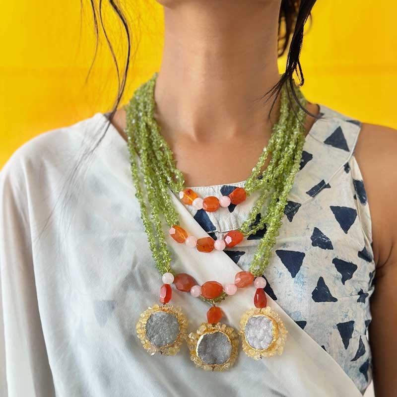 Shyam Sundar Veni Layer Green Necklace