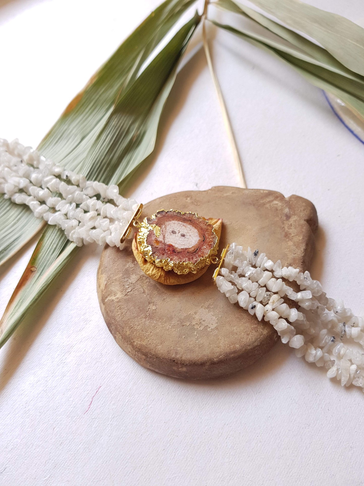 Parrot Gul Choker Belt