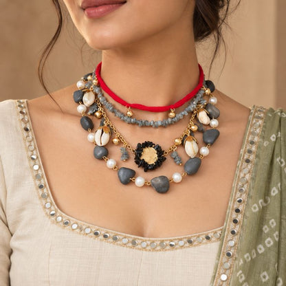 Fusion Layer Shades Shell Necklace