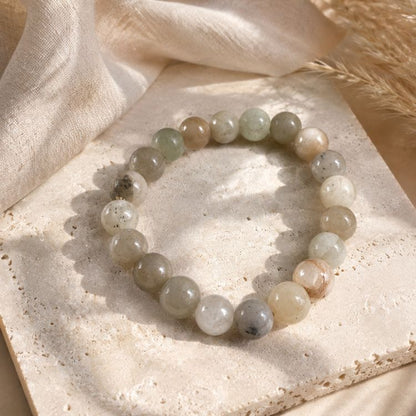 Moon Crest Roundstone Bracelet