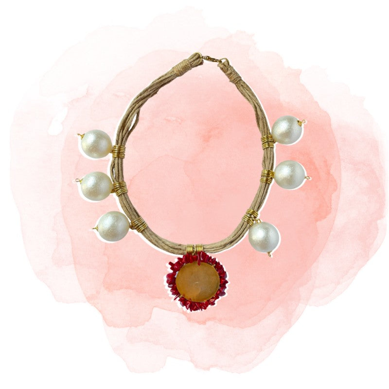 Love In Between Pearl Necklace