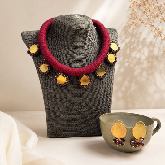Garnet Royale Collar Set