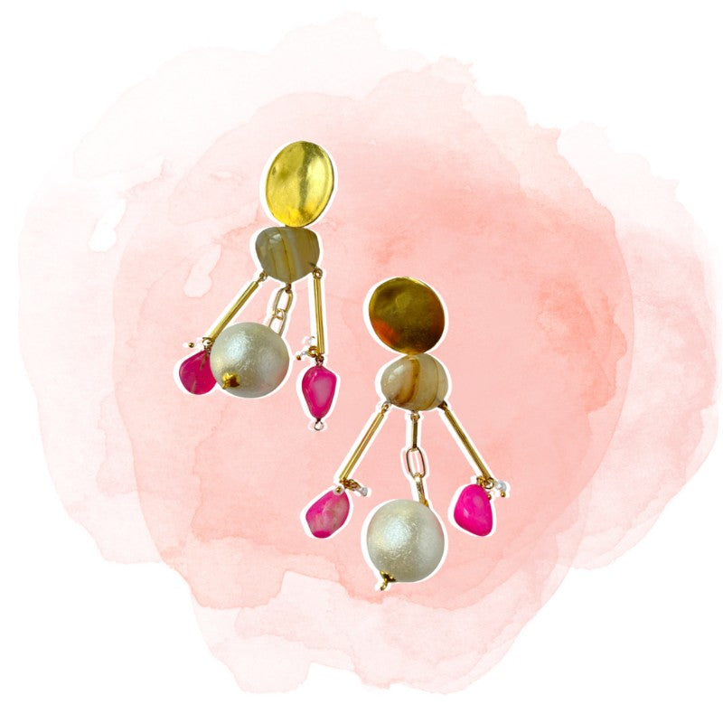 Pearl Lover Dangler Earrings