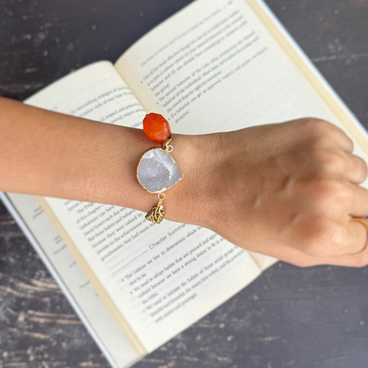 Fanta Hint Agate Luxe Chain Bracelet