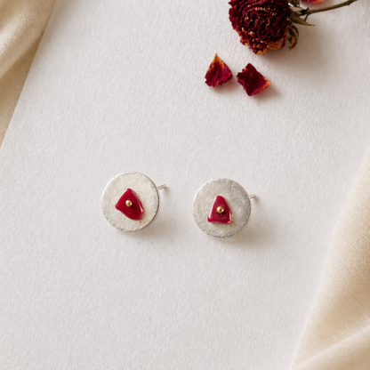 Lumière Red Minimal Studs