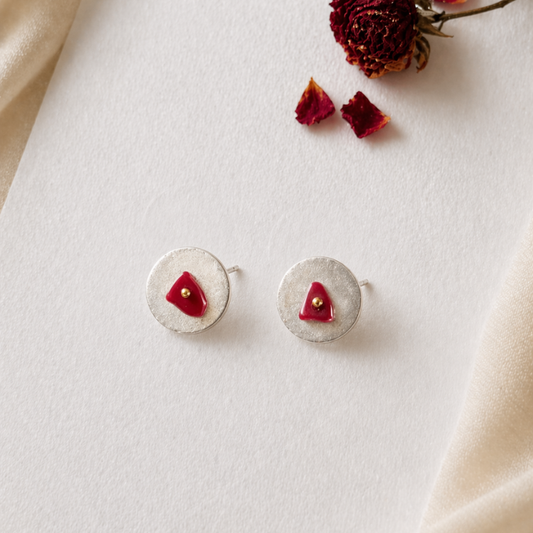 Lumière Red Minimal Studs