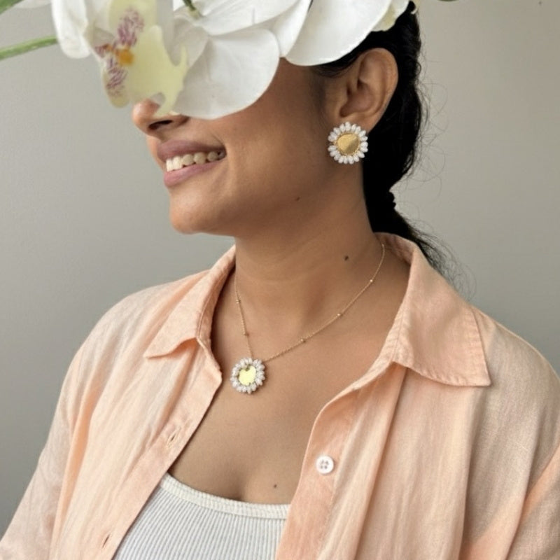 Minimal White Coin Set