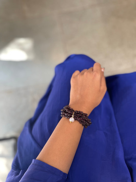 Garnet Stones Pearl Bracelet