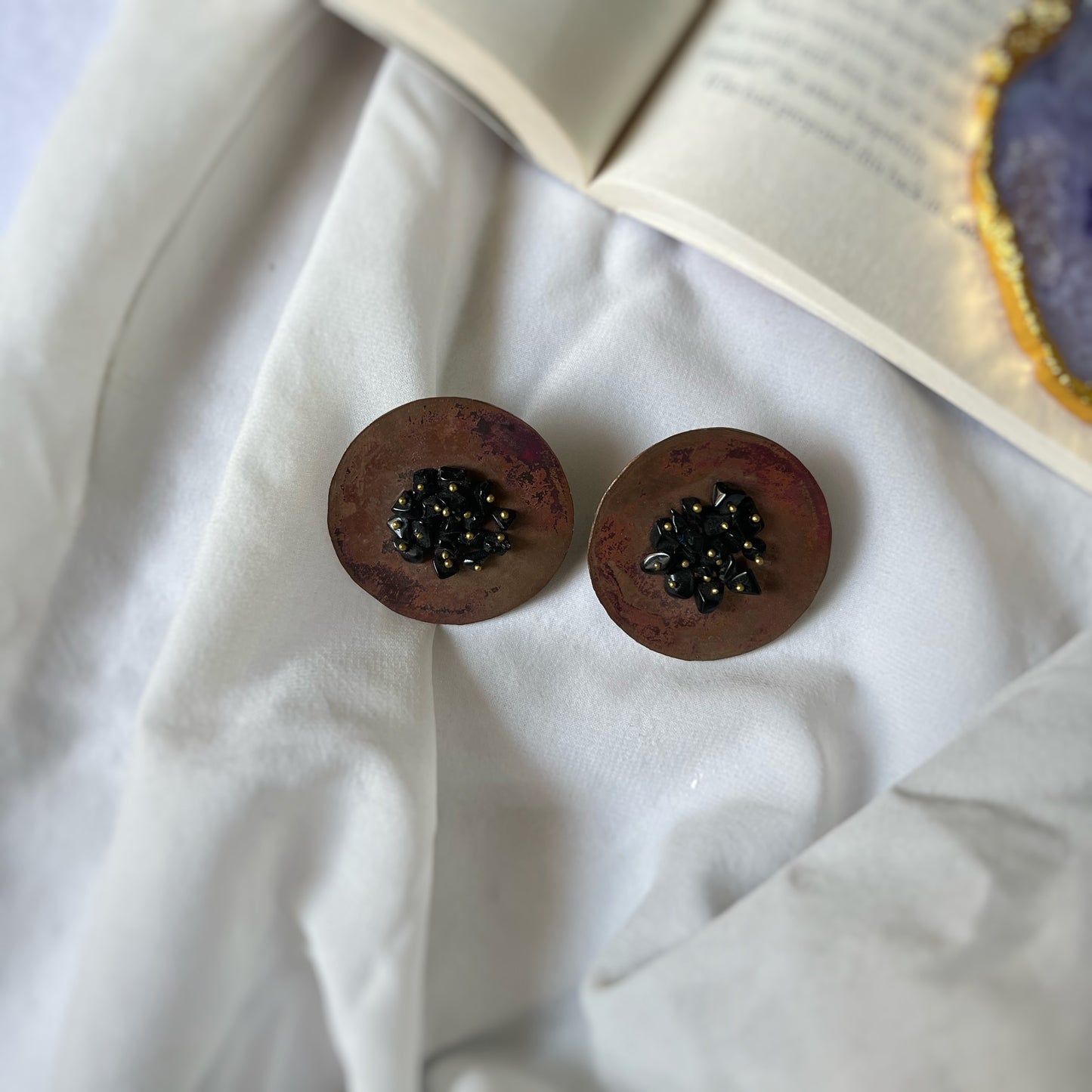 Rose Plate In Fresh Black Earrings