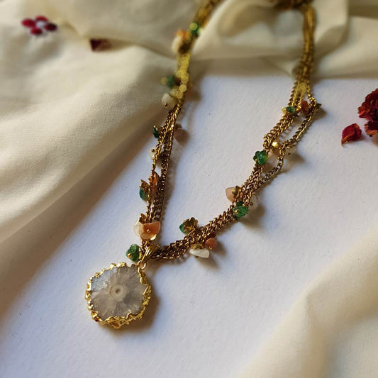 Soft Bunch Neckpiece