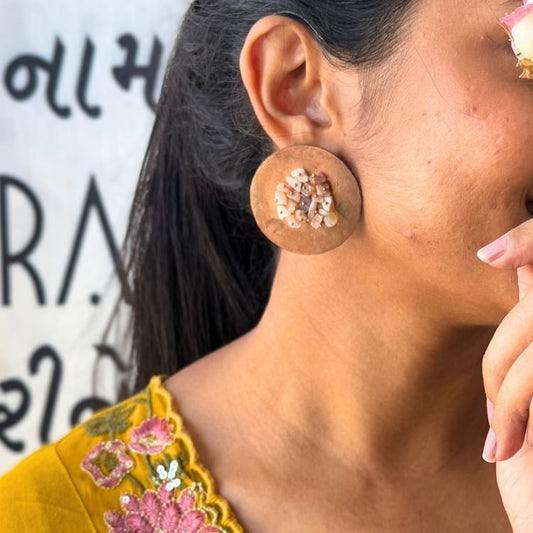 Rose Plate Fresh Peach Earrings