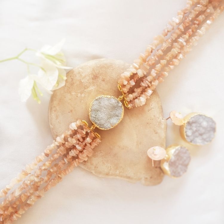 Blushed Sandstone Shine Choker Set
